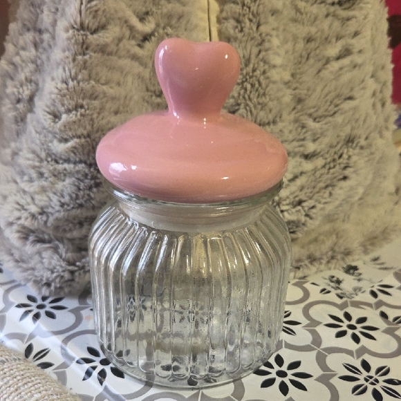 Pink Heart Lid Glass Jar - Picture 3 of 6